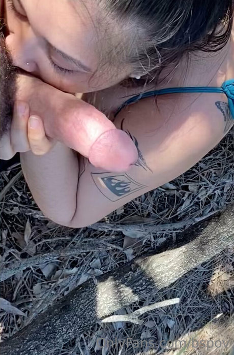 ティーンフィスティングオンリーファンズ ヌード 画像