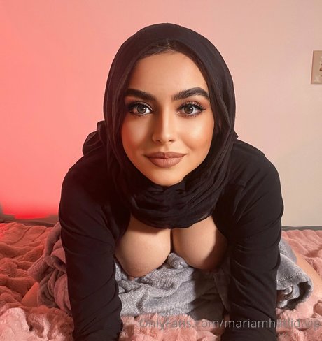 Mariam Hadid ヌードモデル 写真
