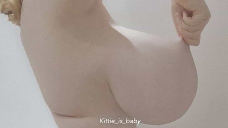 アジア人のお尻オンリーファンズ ホットポルノ 写真