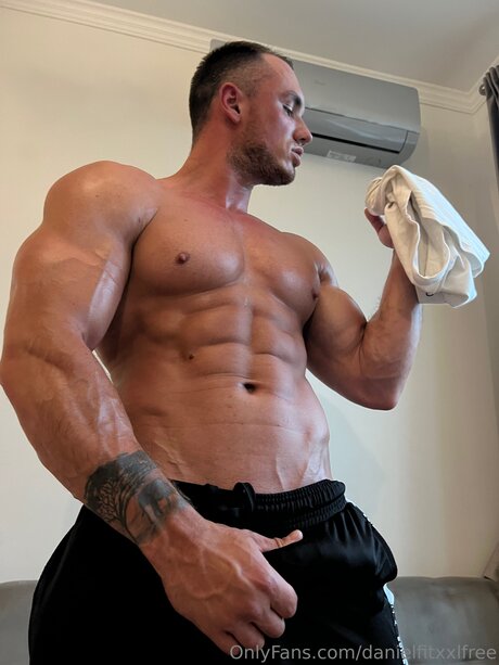 Danielfitxxlfree アートスター アーカイブ