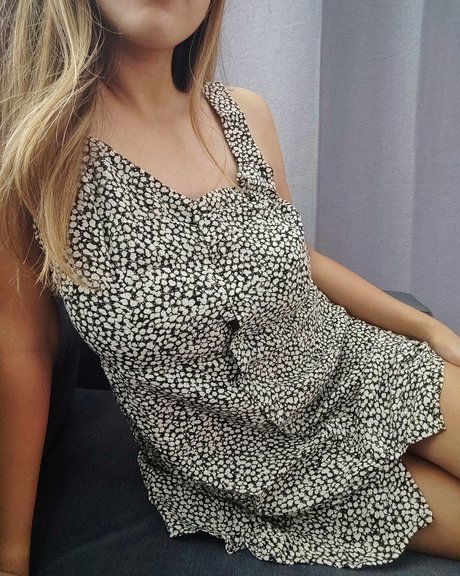 AnnoyingJaina セックス女優 写真