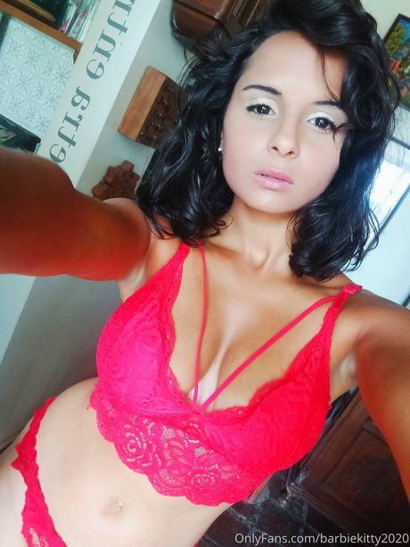 Barbara Savelli ホットモデル 写真