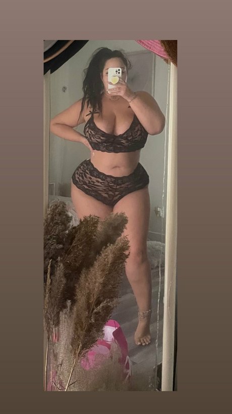 バニーヌードオンリーファンズ ホットセクシー 写真