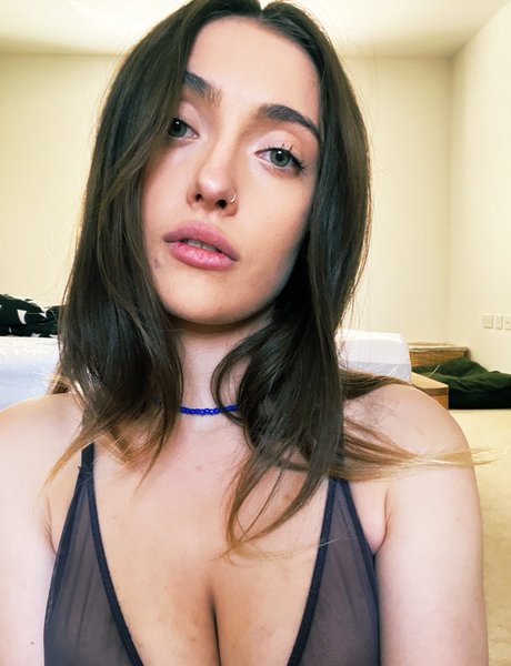 Honeyisabella ヌードのポルノスター 写真