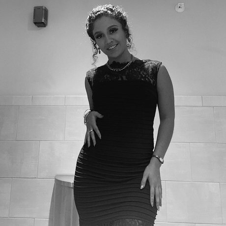 Ley Ley 裸のモデル 写真