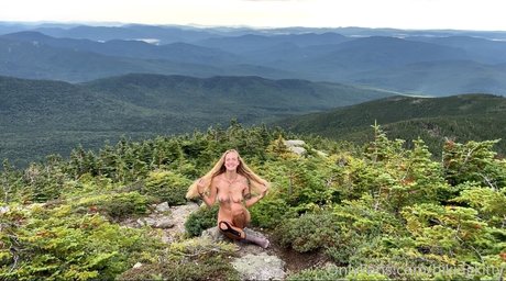 Appalachian queen 裸のモデル 写真