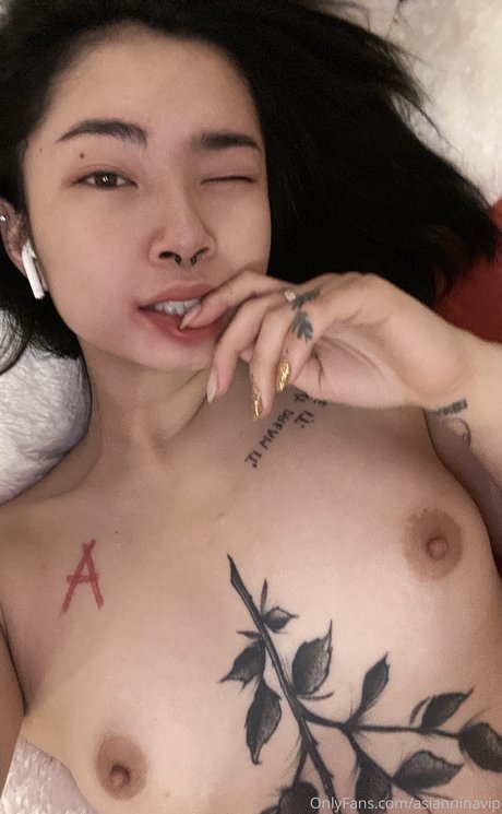 Asianninavip 独占スター 画像