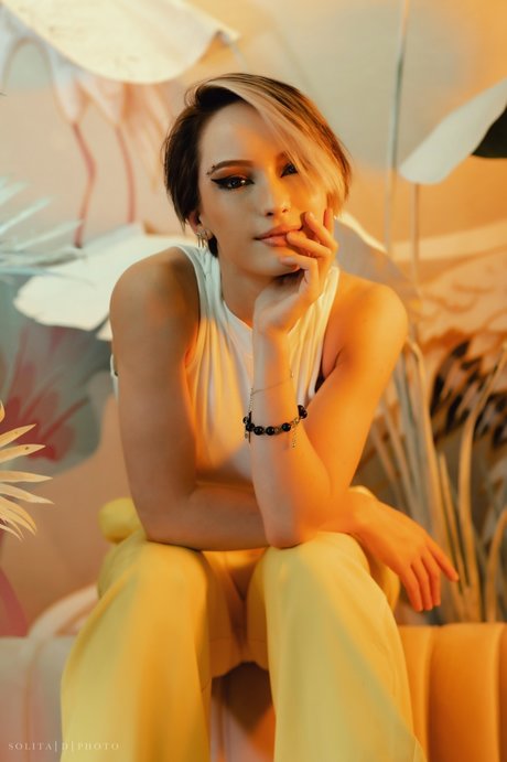 TheDaberryTwins Alex and Leah セクシーなスター 写真