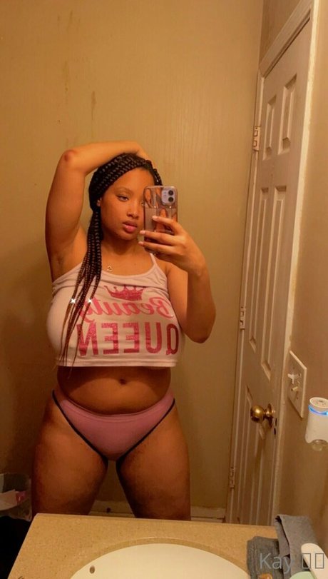 Kaycouture Stalli 女優 写真