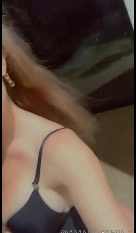 フェラチオ自撮りオンリーファンズ セクシー 写真