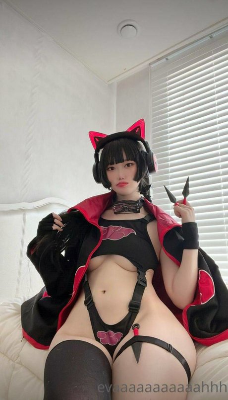 Evawishx ポルノスター トップ 写真