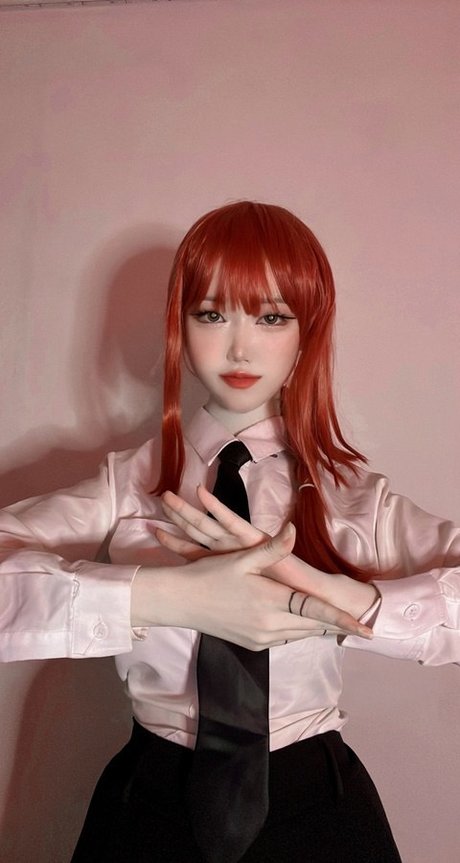 Evawishx ホットモデル 画像