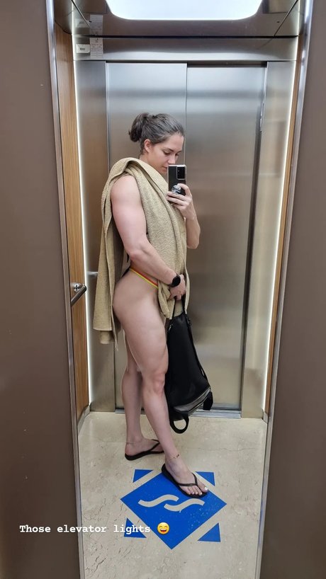 アマチュアレズビアンオンリーファンズ ホットxxx 写真