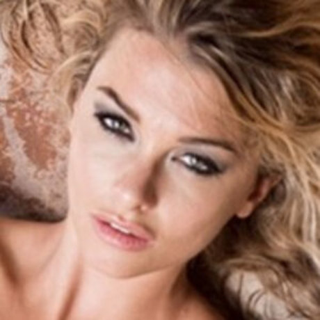 Emily Sears 高品質スター 写真