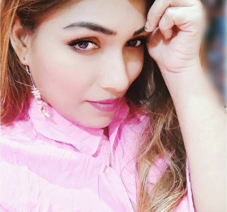 Zoya Rathore アートポルノスター 写真