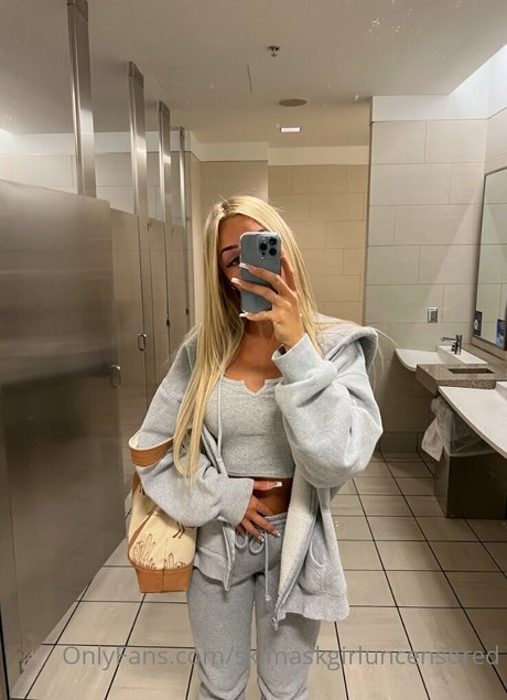 Briana Armbruster 素敵なスター 写真