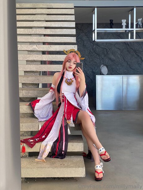 Millymally ホット女優 写真