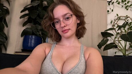 Marymoody トップ女優 写真