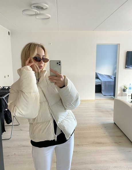 ティーンフィスティングオンリーファンズ xxx アーカイブ