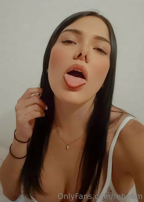 Rebeca Burgos ヌード女優 写真