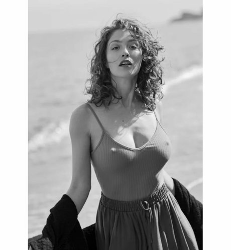 Zoe Camille 独占モデル 写真
