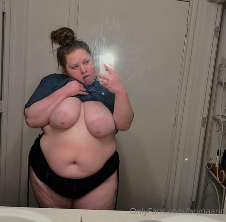 Brynaann トップスター 写真