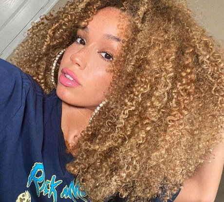 Anabella Carrasco 最高のスター ギャラリー