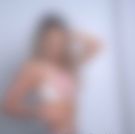 itsyagirldeemarie セックスモデル 写真