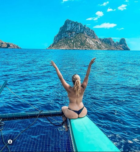 Virginia Salas Kastilio ホットなモデル 画像