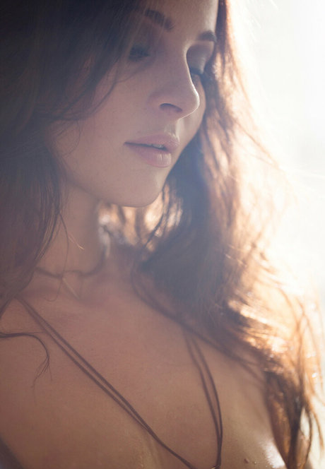 Nicole Mieth HD女優 写真