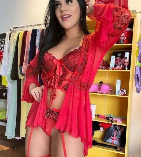 Carla Bora 素敵なスター 画像