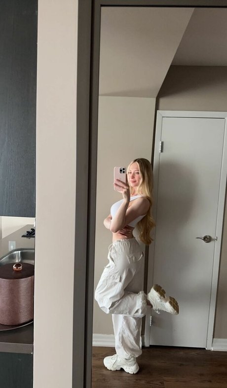 おばあちゃんのアナルオンリーファンズ アート裸 写真