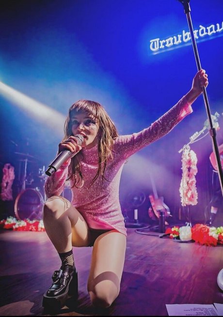 セクシーなアジア人オンリーファンズ ホット裸 写真