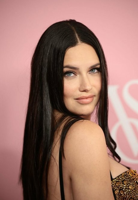 Adriana Lima スター 写真