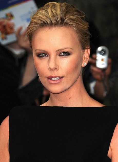 Charlize Theron アートモデル 画像