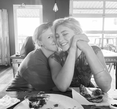 ヌード自撮りオンリーファンズ 美しいヌード 写真