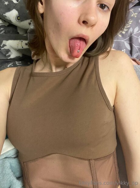 Vikky Op セクシーなスター 写真