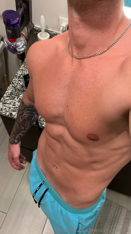 Therealgymshark ポルノスター 無料 写真