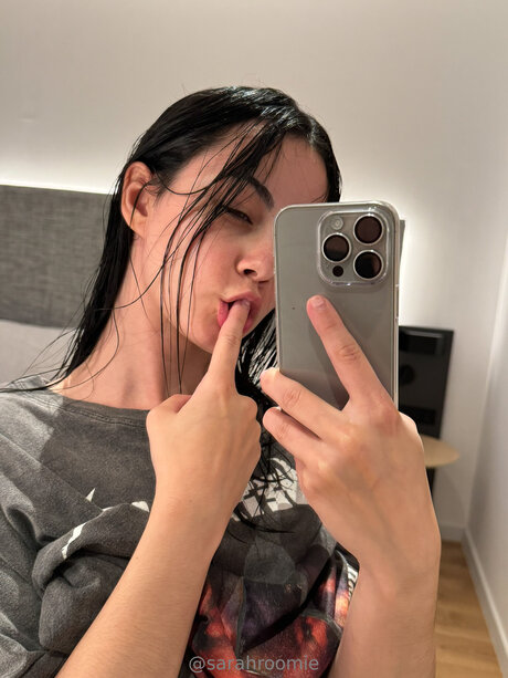 ディック評価オンリーファンズ セクシーヌード 写真