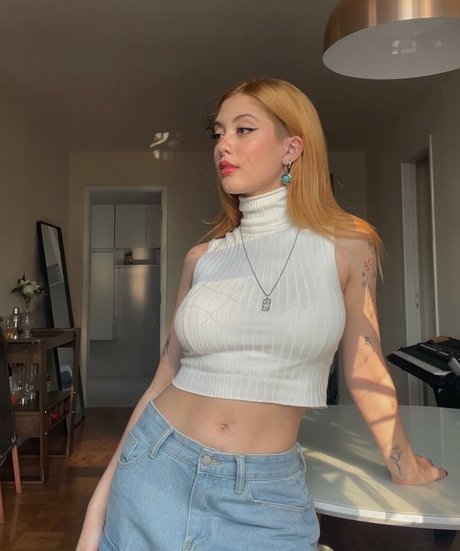 Ananda Morais ポルノモデル アーカイブ