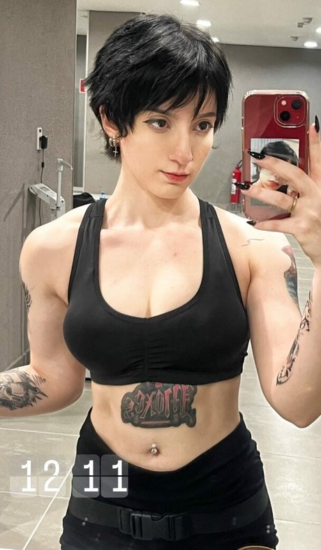 黒い肌のオンリーファンズ 美しいxxx 写真