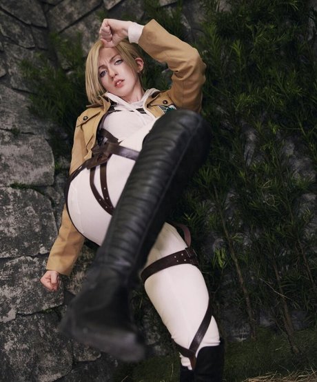 Akemy Sama セックスモデル 写真