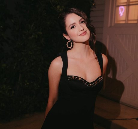 Laura Marano 高品質スター 画像