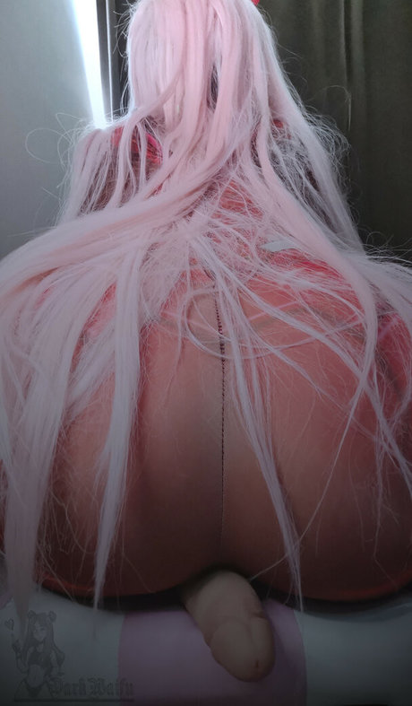 赤毛 中出し オンリーファンズ ヌード 写真