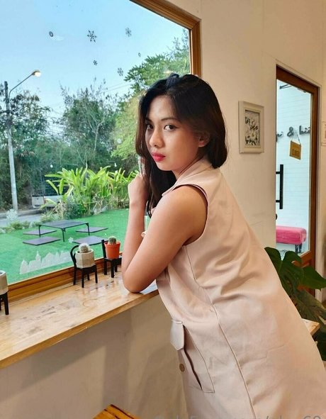 ploy69 ヌードモデル 画像