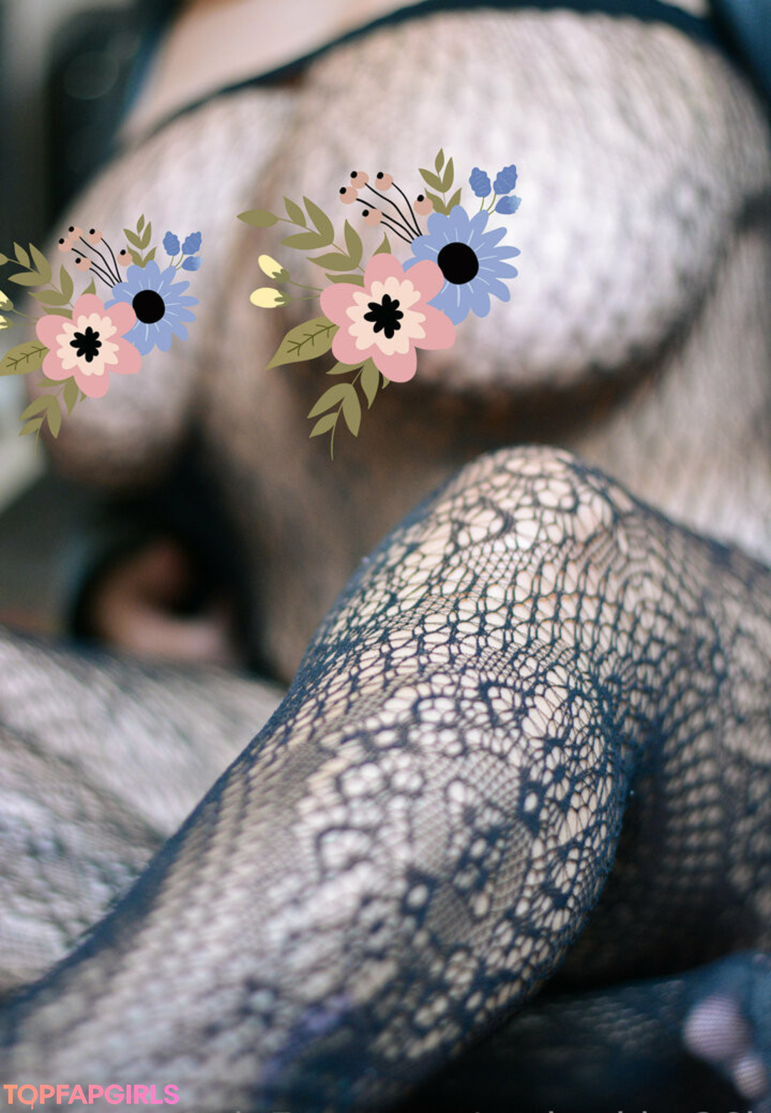 熟女オナニーオンリーファンズ 無料ヌード 写真