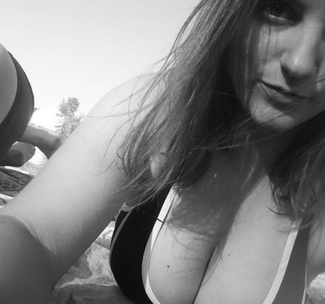 silvi silvilein アダルト女優 写真