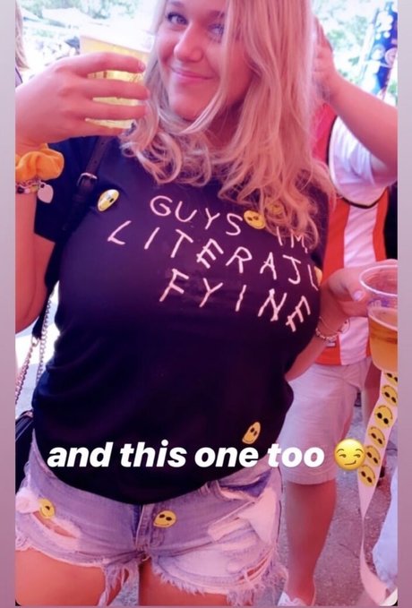 巨乳ゴスオンリーファンズ xxx ギャラリー