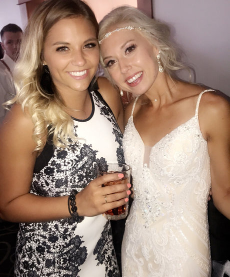 McKenna DeMoe セックスモデル 写真