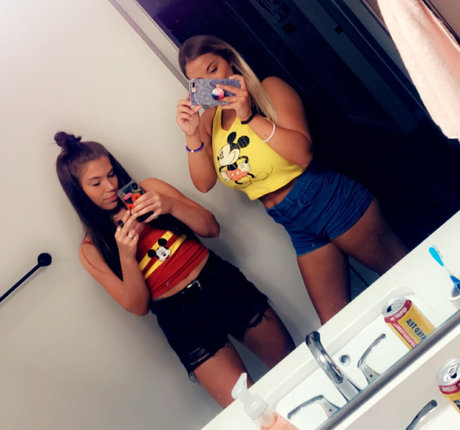 McKenna DeMoe 無料のスター ギャラリー